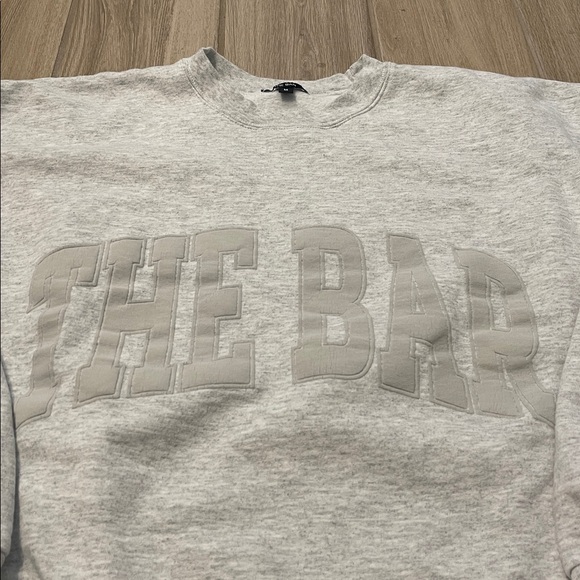 The Bar Varsity Oversized Boyfriend Sweatshirt light Heather Grey Tonal Sz M - Picture 7 of 12